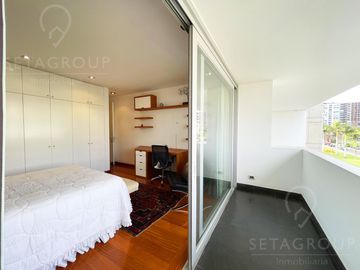Exclusivo y moderno Duplex en Venta - A pasos del Real Club, Lima Golf y Country Club, San Isidro