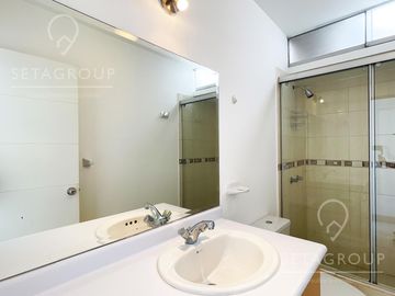 Vendo Casa de Playa, Lomas del Mar (KM. 121) - Totalmente amoblada