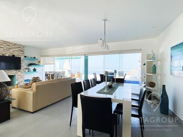 Vendo Casa de Playa, Lomas del Mar (KM. 121) - Totalmente amoblada