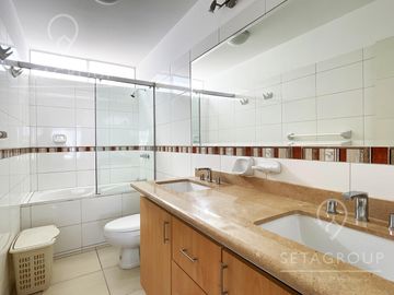Vendo Casa de Playa, Lomas del Mar (KM. 121) - Totalmente amoblada