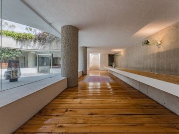 ESPECTACULAR CASA EN VENTA EN LOMAS DE BEZARES