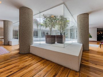 ESPECTACULAR CASA EN VENTA EN LOMAS DE BEZARES