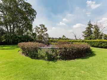 ESPECTACULAR CASA EN VENTA EN LOMAS DE BEZARES