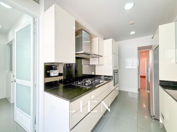 Venta Departamento 4 Dormitorio amplios con baños