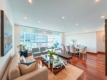 Venta Departamento 4 Dormitorio amplios con baños