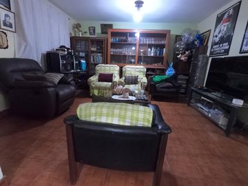 Venta de Casa con excelente ubicación en Urb Tilda  Ate Vitarte