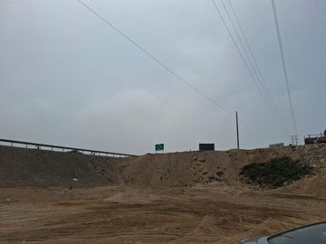 Terreno Comercial en Venta – Ubicación Estratégica en la Panamericana Sur