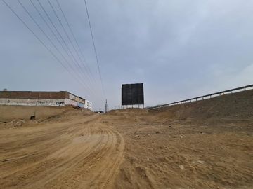 Terreno Comercial en Venta – Ubicación Estratégica en la Panamericana Sur