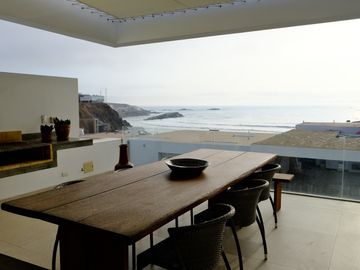 CASA  EN PLAYA LOMAS DEL MAR CON HERMOSA  VISTA