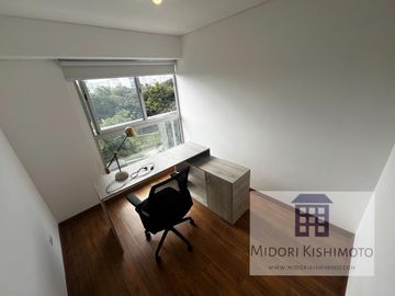 Lindo Flat frente al parque Castilla