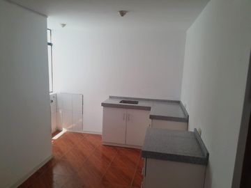 Departamento en Venta en San Martin de Porres 3piso Vista al Exterior