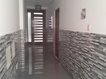 Departamento en Venta en San Martin de Porres 3piso Vista al Exterior