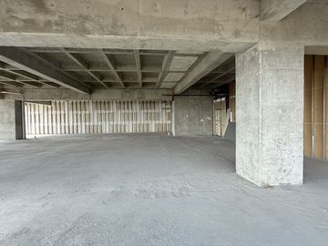 Oficina en Downtown Santa Fe - Obra Gris - Excelente oportunidad