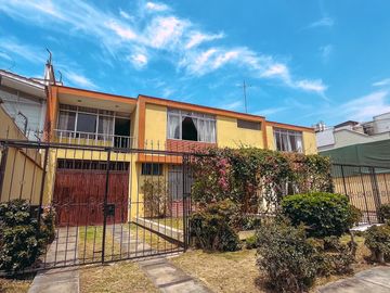 Casa en MONTERRICO NORTE, San Borja | VENTA