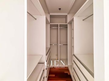Duplex de Estreno con Piscina, Terraza y Balcón - Iluminación Natural - 3 Estacionamientos