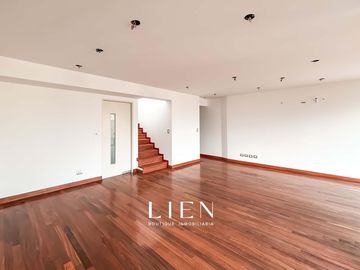 Duplex de Estreno con Piscina, Terraza y Balcón - Iluminación Natural - 3 Estacionamientos