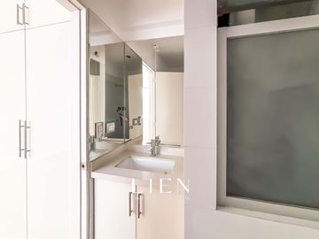 Duplex de Estreno con Piscina, Terraza y Balcón - Iluminación Natural - 3 Estacionamientos
