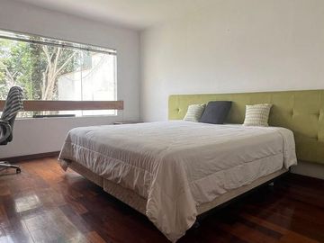 Cómoda CASA en San Antonio, MIRAFLORES