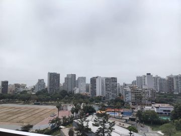 Departamento a la Venta con Modernos Acabados en Barranco