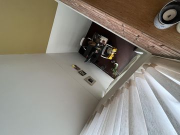 VENTA DE AMPLIA CASA EN EXCELENTE UBICACIÓN - MIRAFLORES