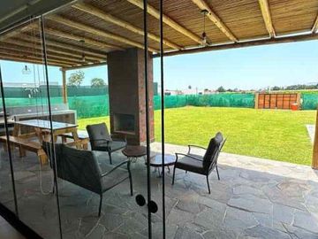Venta de terreno en Condominio Los Tangelos Quilmana