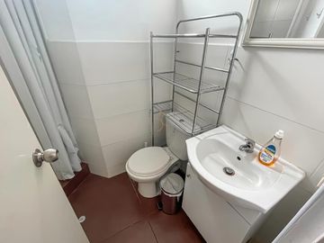 Ideal para Inversión y/o Vivienda - Límite con San Isidro - Sin cochera