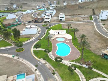 Terreno a la Venta en Alto Bujama II, Asia