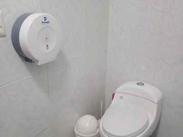 Edificio en Venta como Local Comercial Santa Anita