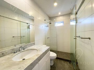 Venta dpto a media cuadra Melitón Porras, Miraflores
