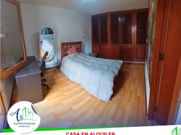 ALQUILER CASA 3 PISOS URB SAN CESAR LA MOLINA