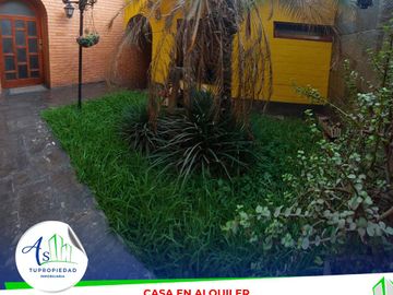 ALQUILER CASA 3 PISOS URB SAN CESAR LA MOLINA