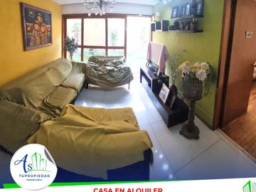ALQUILER CASA 3 PISOS URB SAN CESAR LA MOLINA