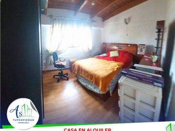 ALQUILER CASA 3 PISOS URB SAN CESAR LA MOLINA