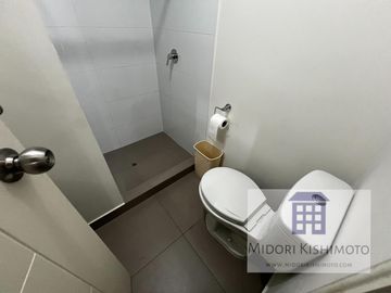 Flat en Cesar Vallejo y Arenales Altura Tip top