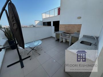 Flat en Cesar Vallejo y Arenales Altura Tip top