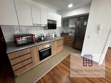 Flat en Cesar Vallejo y Arenales Altura Tip top