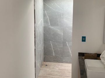 CASA NUEVA EN LA RECTA FRACC QUETZALCOATL