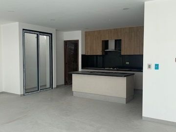 CASA NUEVA EN LA RECTA FRACC QUETZALCOATL