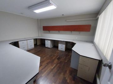 Se Alquila Edificio De 6 Pisos Para Oficinas En Magdalena Del Mar