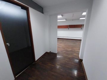 Se Alquila Edificio De 6 Pisos Para Oficinas En Magdalena Del Mar
