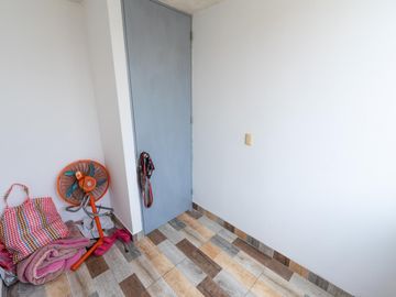 VENDO LINDO DEPA EN PUENTE PIEDRA, CONDOMINIO LOS SAUCES DE SAN-GRILA
