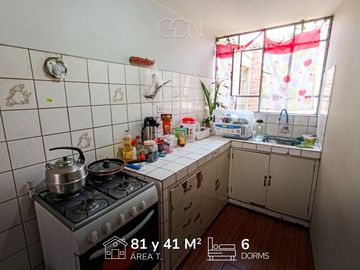 Vendo 2 Departamentos cerca a cruce de Av. Universitaria con Av. Tomás Valle