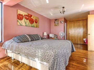 Casa 4 dormitorios Jardines del Sur