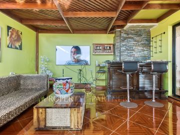 Casa 4 dormitorios Jardines del Sur