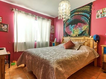 Casa 4 dormitorios Jardines del Sur