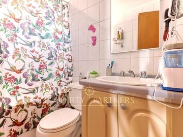 Casa 4 dormitorios Jardines del Sur