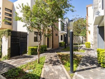CASA EN VENTA, PRIVADA LOS ANGELES, ZONA NUEVA LINDA VISTA, GUADALUPE NL.