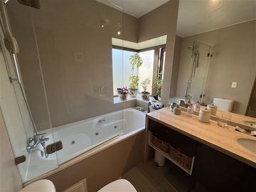 Departamento 4 Dormitorios En Venta En Las Condes