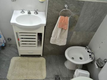 Venta de 1 ambiente con PATIO cubierto, a metros del Alto Palermo