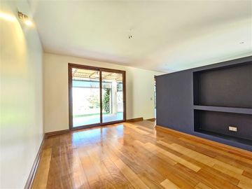 Casa en Venta en Condominio Los Bosques